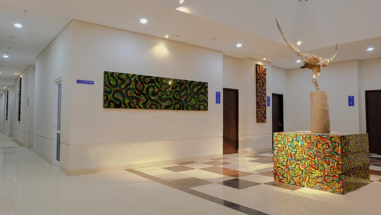 De Baghraf By Amithya Hotel Sumenep Bagian luar foto